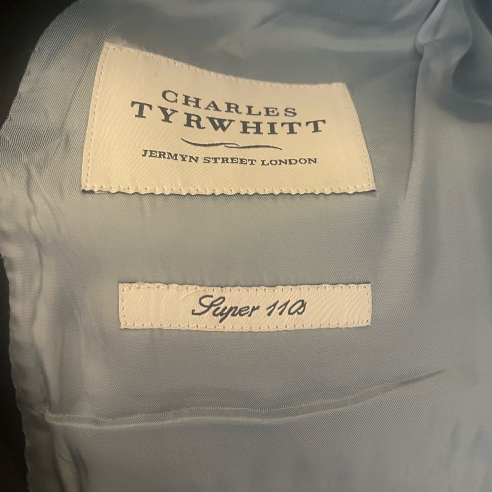 Charles Tyrwhitt Super 110s Navy Blue Suit - 40R/34 x 30